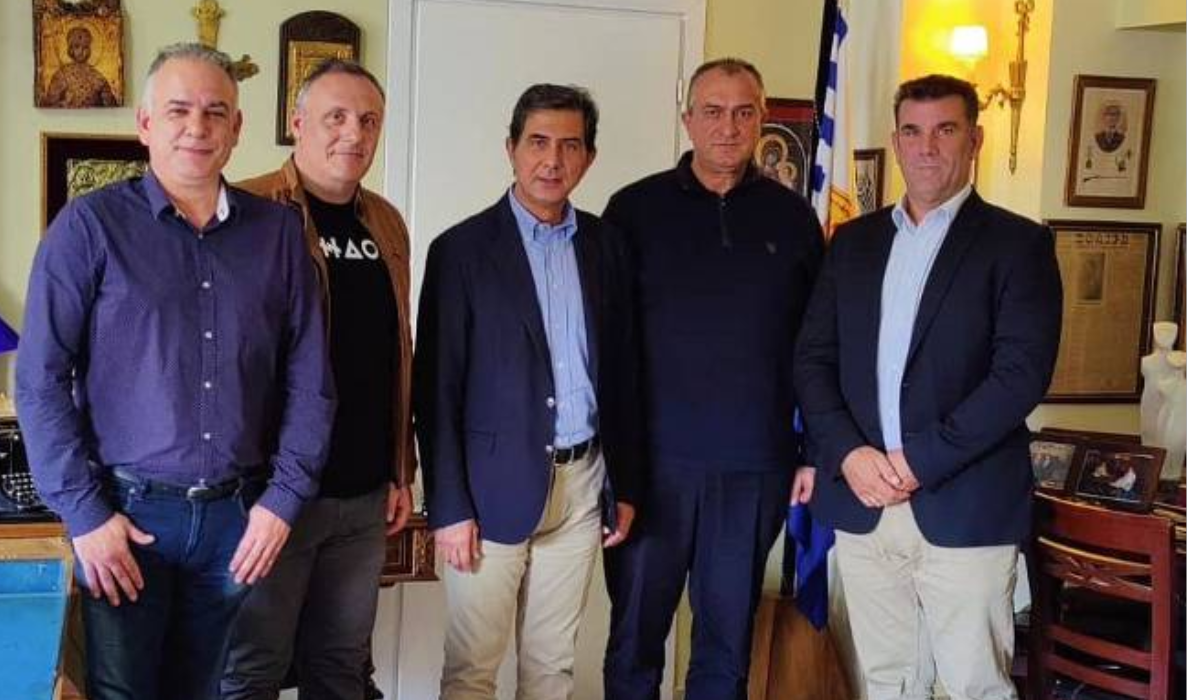 Η Γραμματεία ΑΣΣΥ ΠΟΜΕΝΣ σε επίσημη συνάντηση με τον Πρόεδρο της Διαρκούς Επιτροπής Εθνικής Άμυνας και Εξωτερικών Υποθέσεων και Βουλευτή ΝΔ  Α΄ Θεσσαλονίκης κ. Γκιουλέκα Κωνσταντίνο.